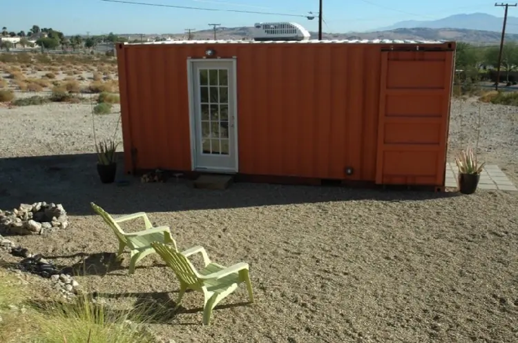 Desert Retreat Exterior